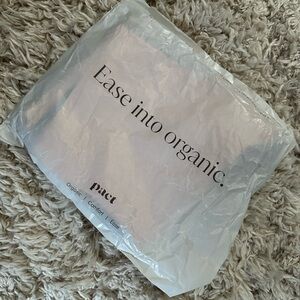 Pact Organic Cotton Hipsters, Size Medium, Set of 6, New in Package